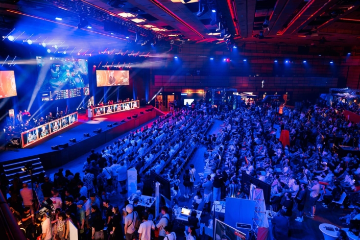 Esports_72dpi_2
